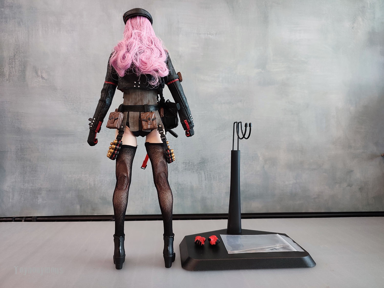 Pop Toys 1/6th Scale BG-001 Battle Angel Series Black Fire