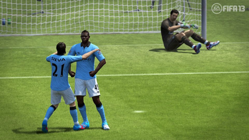 FIFA 13 - Page 17 1344845153-418251-10151104239889288-1039558613-n