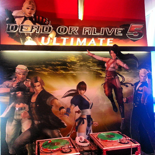 Dead Or Alive 5 Ultimate - Page 2 1370926815-1001321-10151671092401252-355214749-n