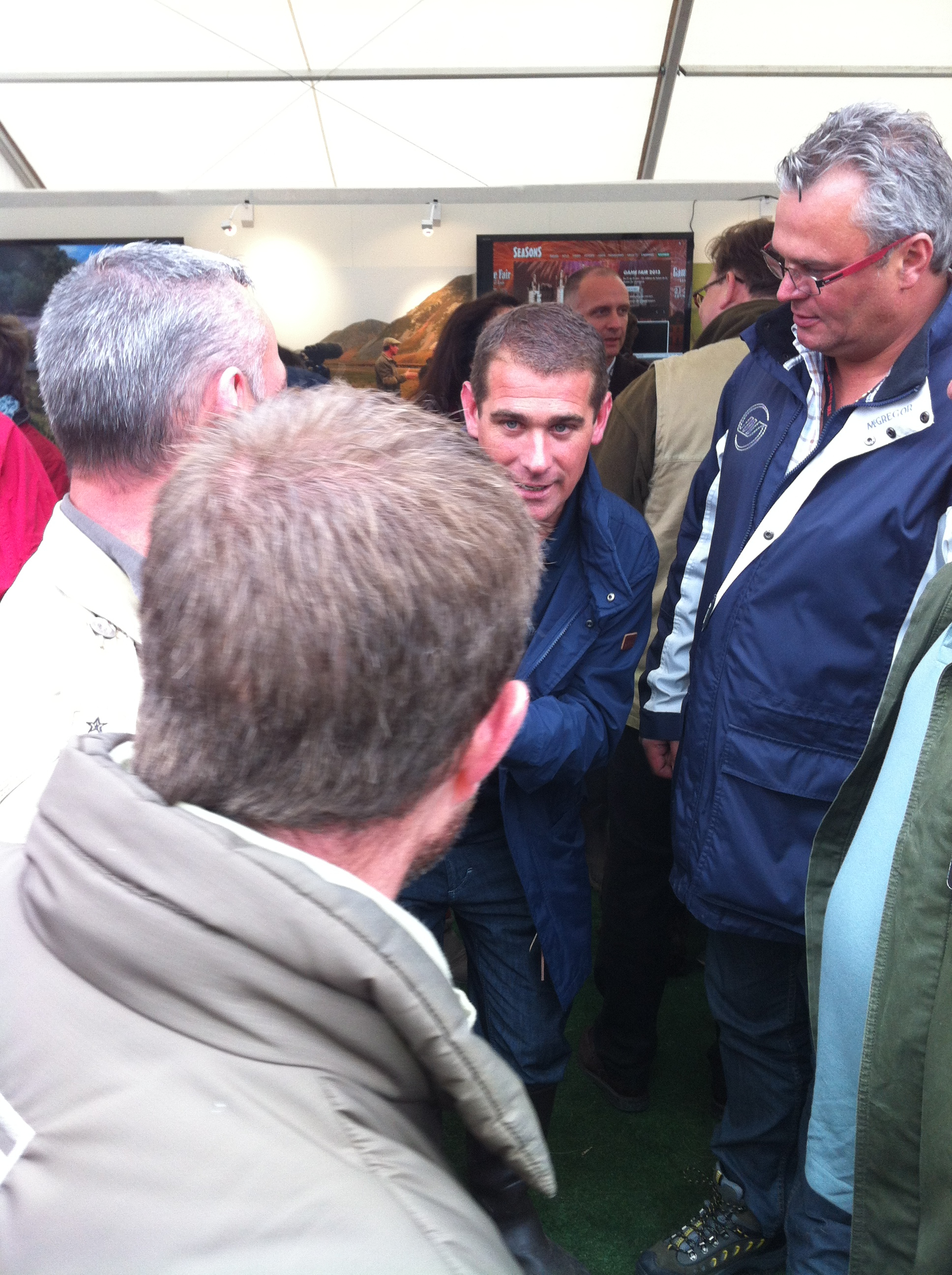 Game Fair 2013 : salon de la chasse de Chambord ! - Page 3 1372018565-iphone-image-06-23-2013