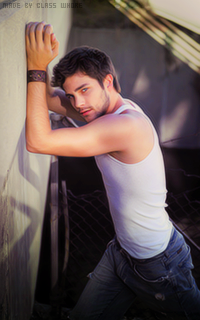 Brant DAUGHERTY 1374003919-09