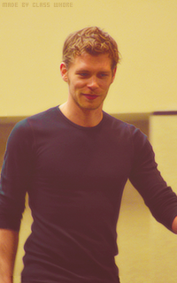 Joseph MORGAN 1375962686-018