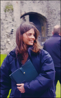 jenna-louise coleman 1380365444-02