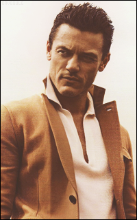 Stock Luke Evans. 1388699178-07