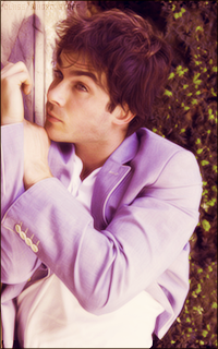 Ian SOMERHALDER 1393666762-010