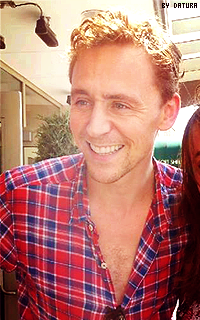 Tom Hiddleston - 200*320 1396801285-beu3