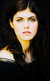 Commande Alexandra Daddario 1411149054-sans-titre-7