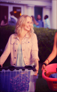 Candice ACCOLA 1412532415-015