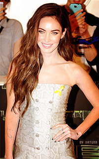 Megan Fox 200*320 1413283076-chin38