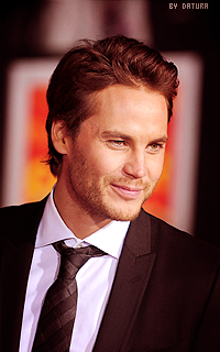 Taylor Kitsch - 200*320 1416252821-ik36