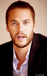 Taylor Kitsch - 200*320 1416252906-mas26