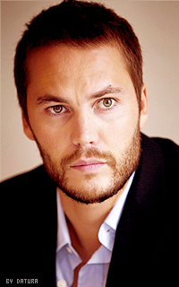 Taylor Kitsch - 200*320 1416252911-mas27