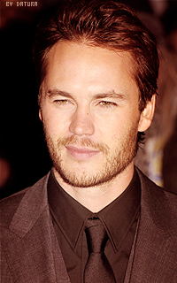 Taylor Kitsch - 200*320 1416252933-mas32