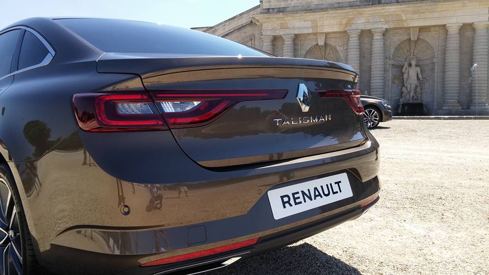 2015 - [Renault] Talisman [LFD/KFD] - Page 20 1436189266-11705090-1060945743932957-5295739311527395855-n