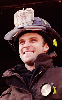 JESSE SPENCER 1440012832-jesse-4