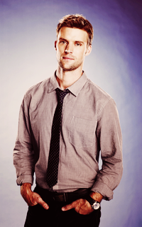 JESSE SPENCER 1440012857-jesse-24