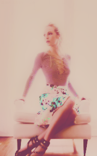 Candice ACCOLA 1445908212-005