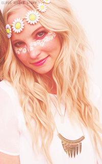 Candice ACCOLA 1447797733-004