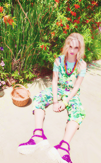 Candice ACCOLA 1448019036-007