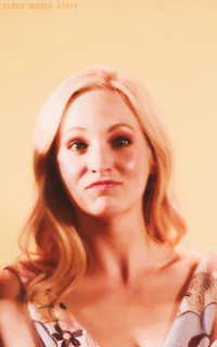 Candice ACCOLA 1448202216-005