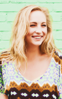 Candice ACCOLA 1449008804-010