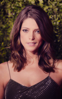 Ashley GREENE - Page 9 1452292758-007