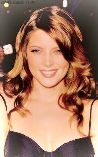 Ashley GREENE - Page 9 1452819390-001