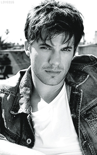 AVERY C. M-SILVER ► Matt Lanter - Page 2 1454537692-01