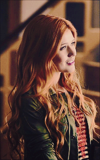 Katherine McNamara 1458922817-3