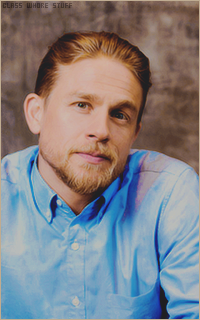 Charlie HUNNAM 1492950360-003