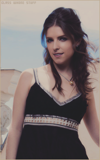 Anna KENDRICK 1493061923-023