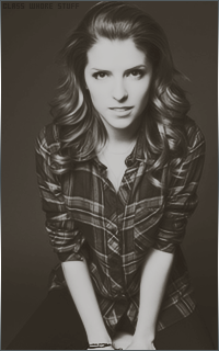 Anna KENDRICK 1493142852-010