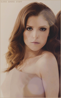 Anna KENDRICK 1493146923-019