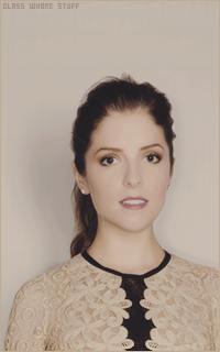 Anna KENDRICK 1493393498-020