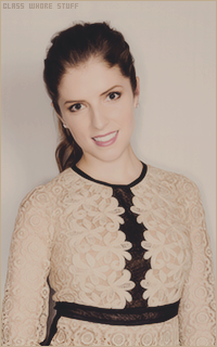 Anna KENDRICK 1493393536-023