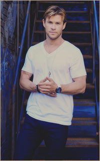 Chris HEMSWORTH 1494500244-007