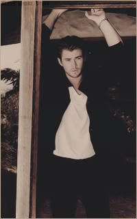 Chris HEMSWORTH 1494500609-027