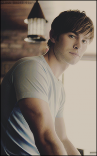 Chace CRAWFORD 1495094646-010