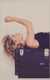 Emily BETT RICKARDS 1497633304-003