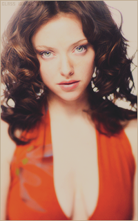 Amanda SEYFRIED 1497705081-012