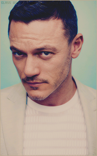 Luke EVANS 1498496980-005