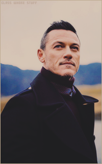 Luke EVANS 1498909807-001