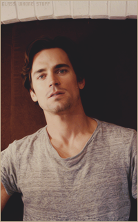 Matthew BOMER 1499102145-002