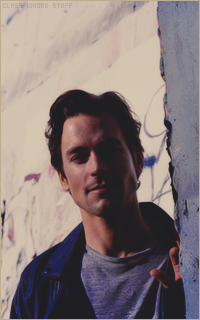 Matthew BOMER 1499102145-007