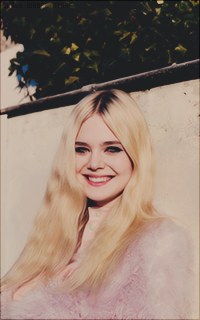 Elle FANNING 1500912548-015