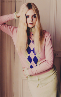 Elle FANNING 1500912595-024