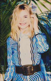 Elle FANNING 1500912761-050