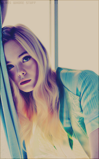 Elle FANNING 1500912881-059