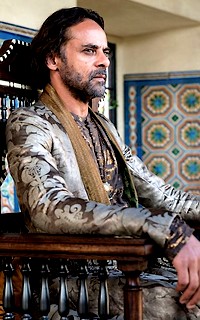 Galerie alternative d'avatars (rares et chers) - Page 3 1509021167-alexander-siddig2