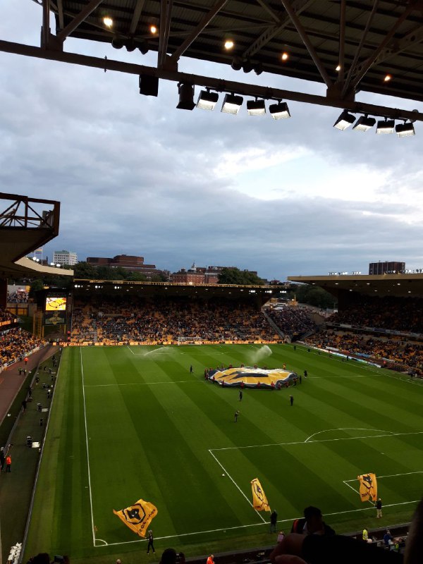 AWAY : Wolverhampton Wanderers  -  Färjestad BK - FC Thun 1567891744-wolve11